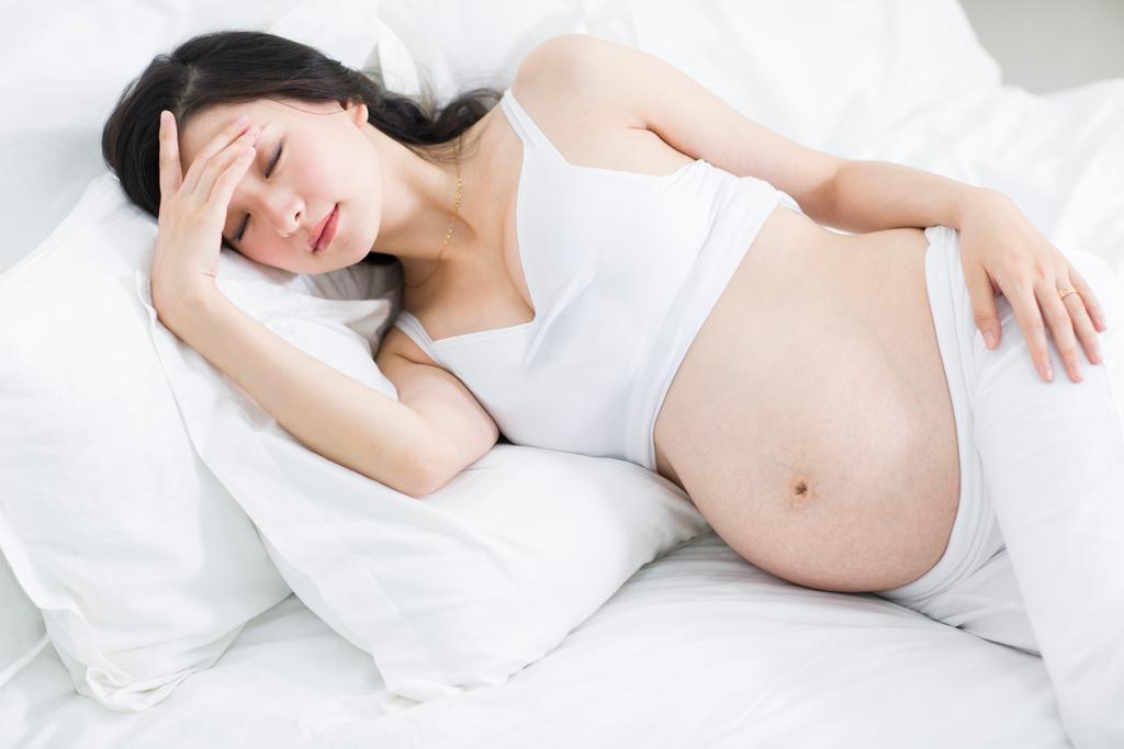 Posisi tidur ibu hamil
